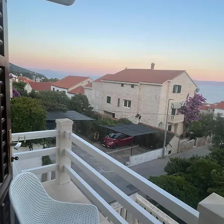Sea View N°1 3*